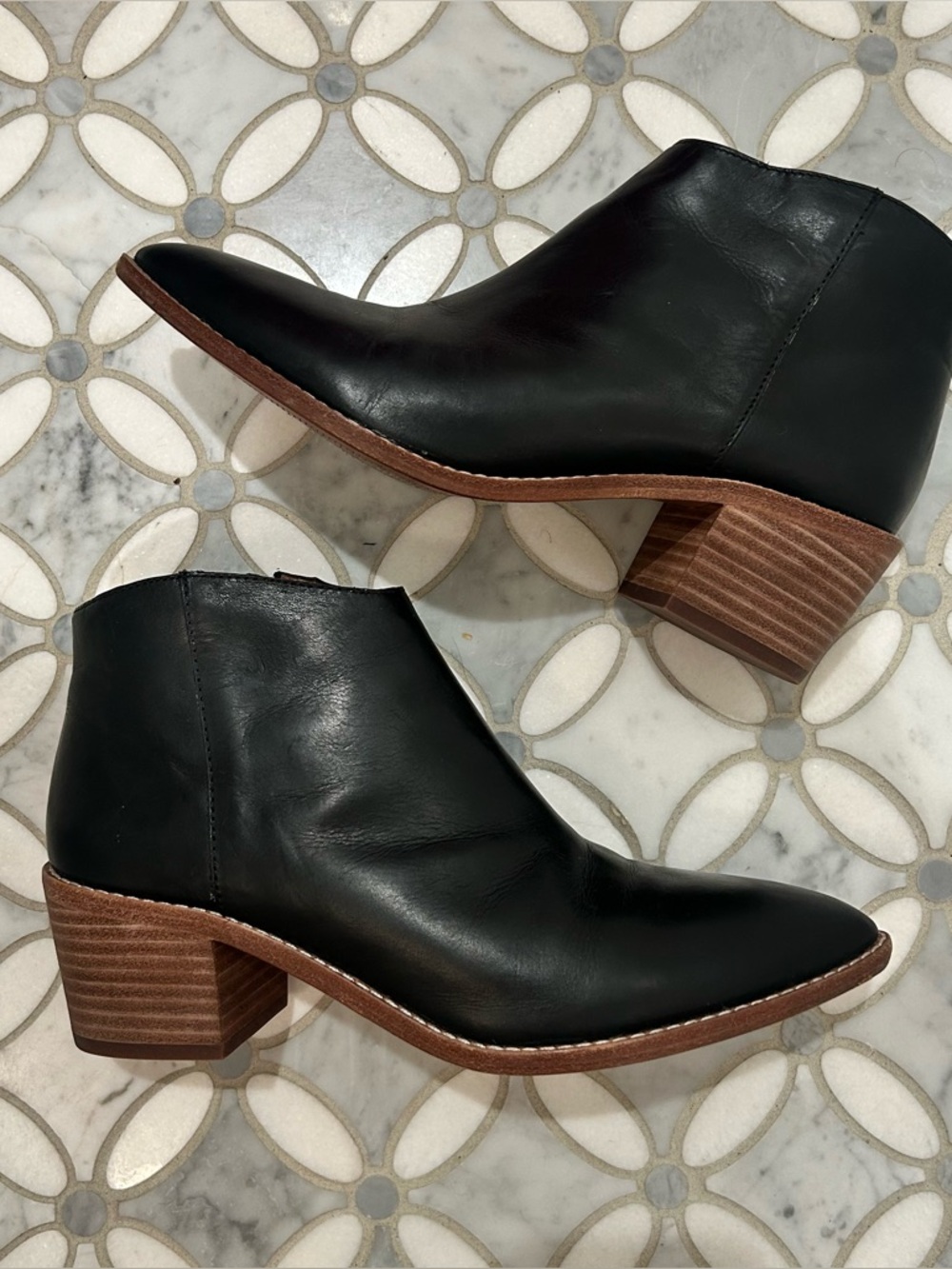 Madewell Western The Charley Boot in Leather Black Almond Toe Zip Up Booties 7.5 - Picture 5 of 14